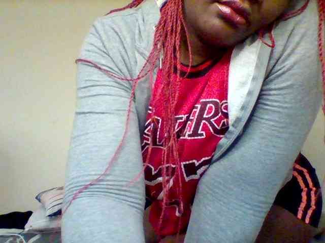 Sexxy-slim-honey Live Webcam on BongaCams