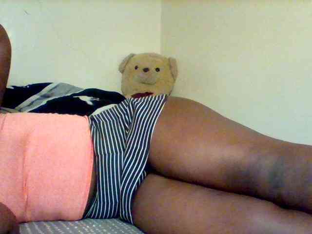 Sexxy-slim-honey webcam