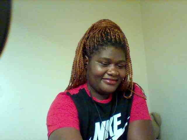 Sexxy-slim-honey webcam