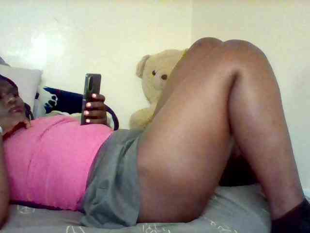 Sexxy-slim-honey webcam