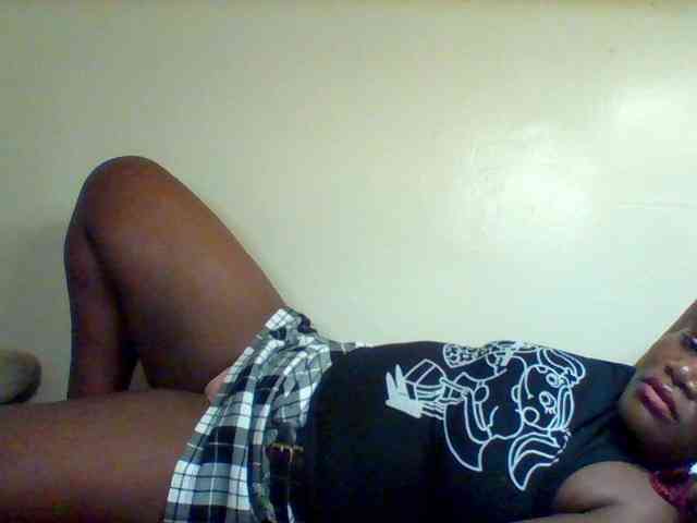 Sexxy-slim-honey webcam