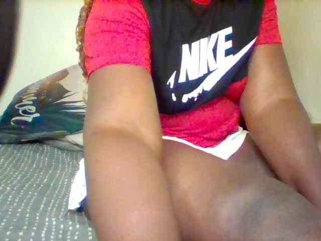 Sexxy-slim-honey webcam