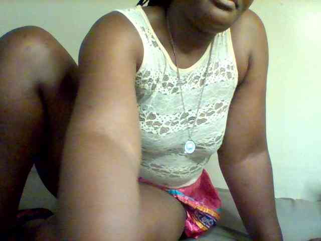 Sexxy-slim-honey webcam