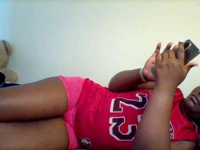 Sexxy-slim-honey webcam