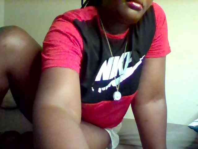 Sexxy-slim-honey webcam