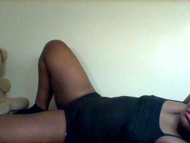 Sexxy-slim-honey webcam