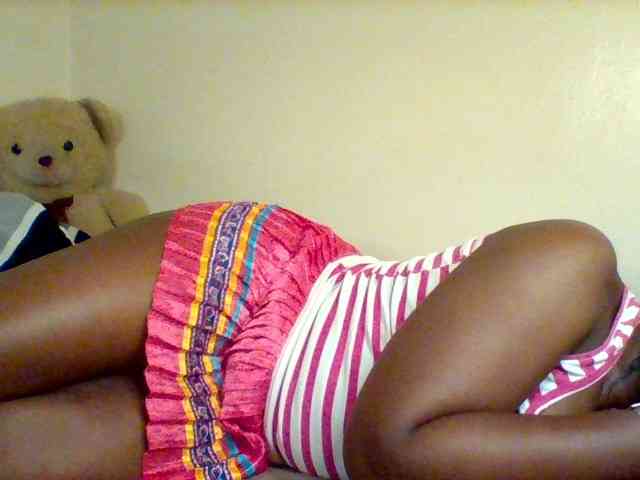 Sexxy-slim-honey webcam