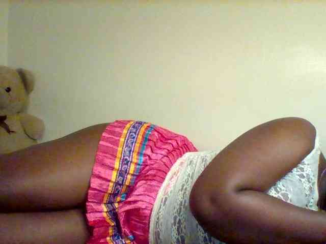 Sexxy-slim-honey webcam