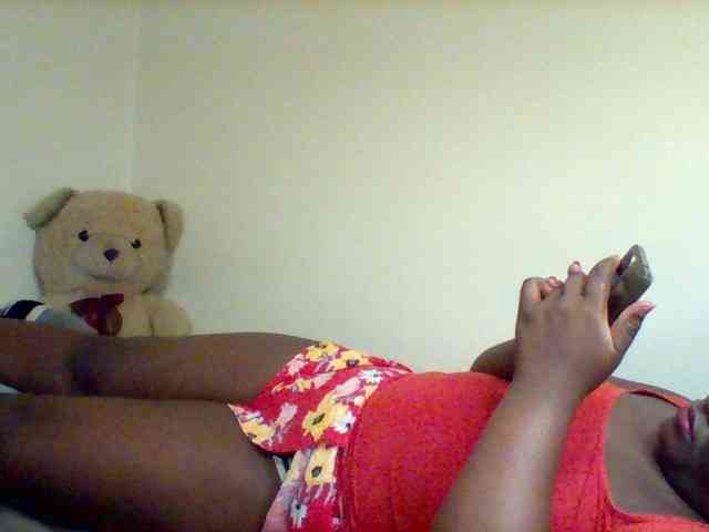 Sexxy-slim-honey webcam