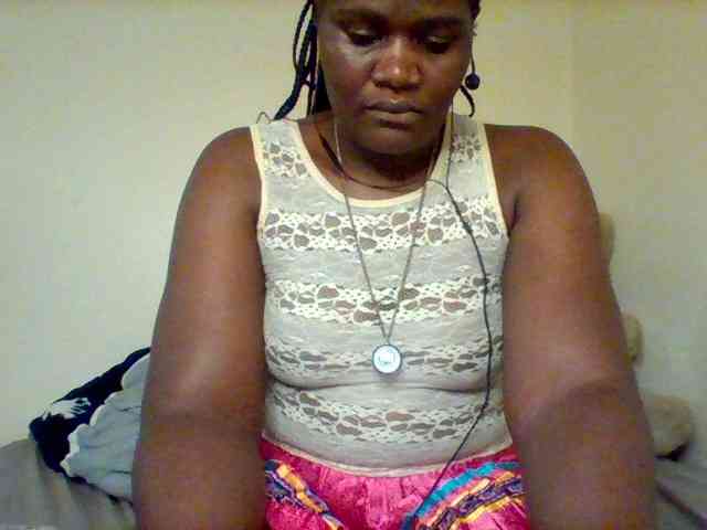 Sexxy-slim-honey webcam