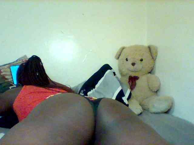 Sexxy-slim-honey webcam