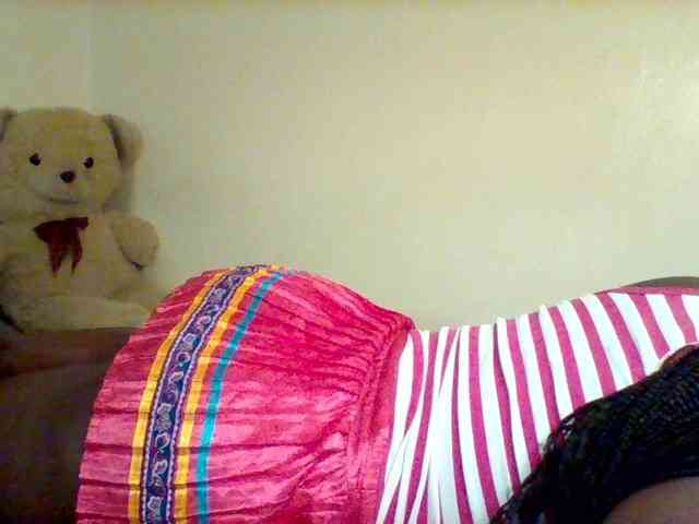 Sexxy-slim-honey webcam