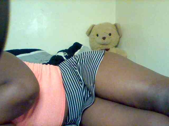 Sexxy-slim-honey webcam