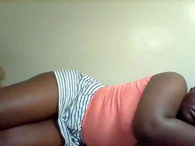 Sexxy-slim-honey webcam