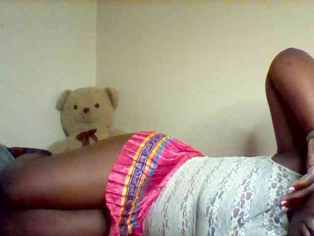 Sexxy-slim-honey webcam