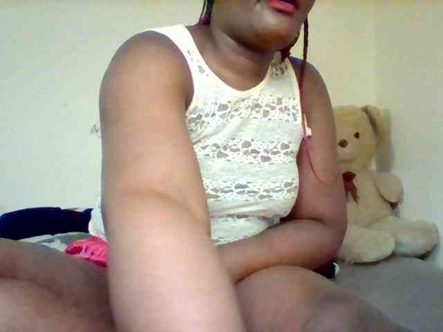 Sexxy-slim-honey webcam