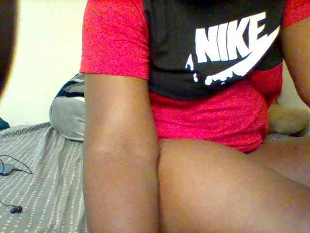 Sexxy-slim-honey webcam