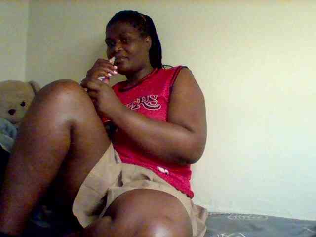 Sexxy-slim-honey webcam