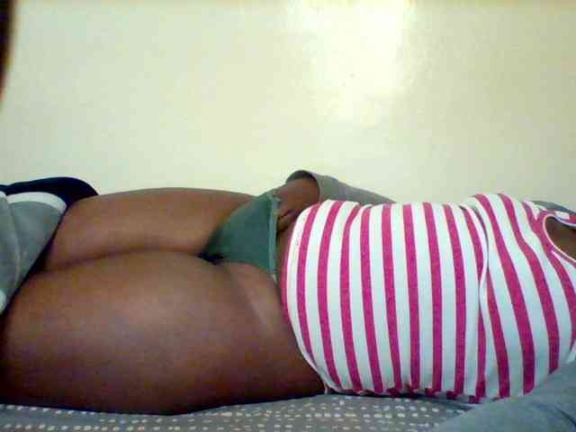 Sexxy-slim-honey webcam