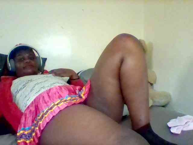 Sexxy-slim-honey Live Webcam on BongaCams