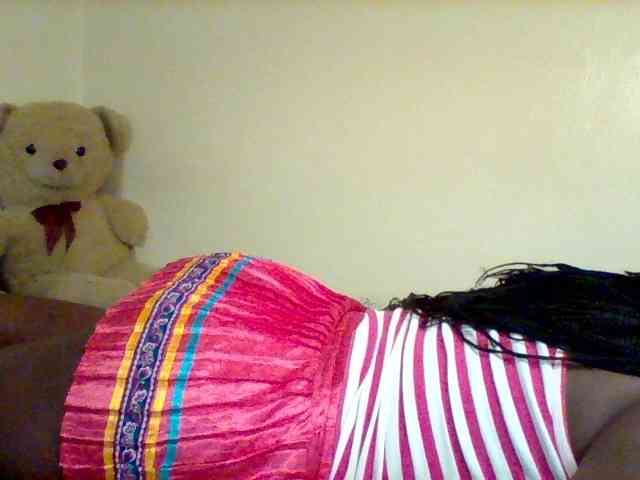 Sexxy-slim-honey webcam