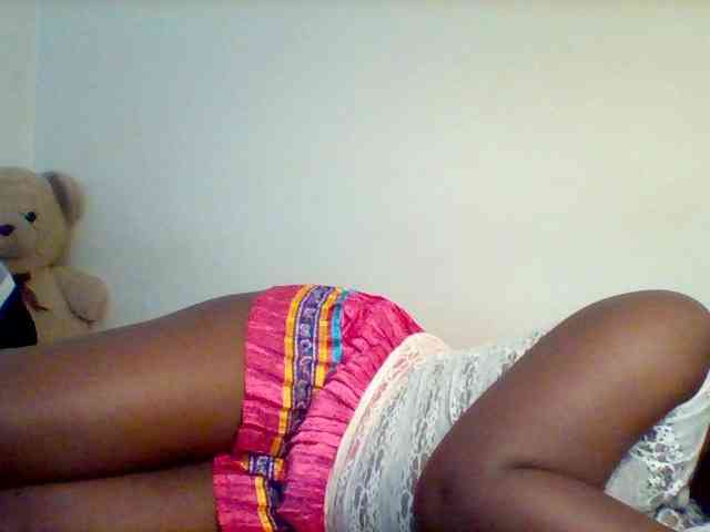 Sexxy-slim-honey webcam