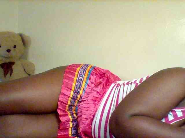 Sexxy-slim-honey webcam