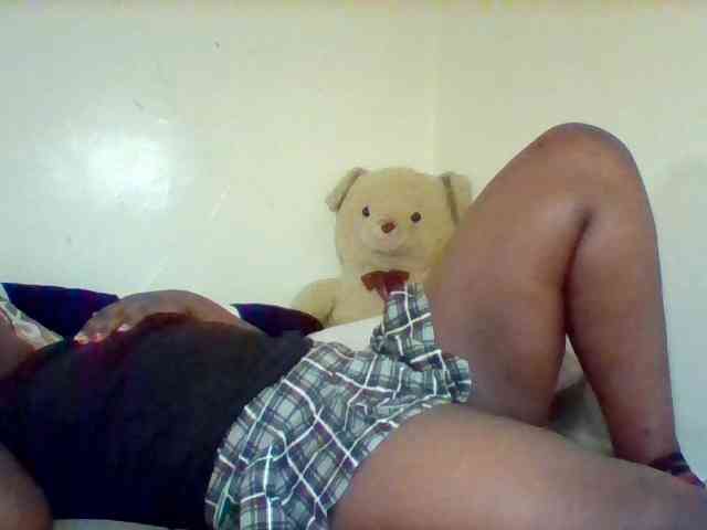 Sexxy-slim-honey webcam