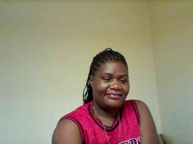 Sexxy-slim-honey webcam