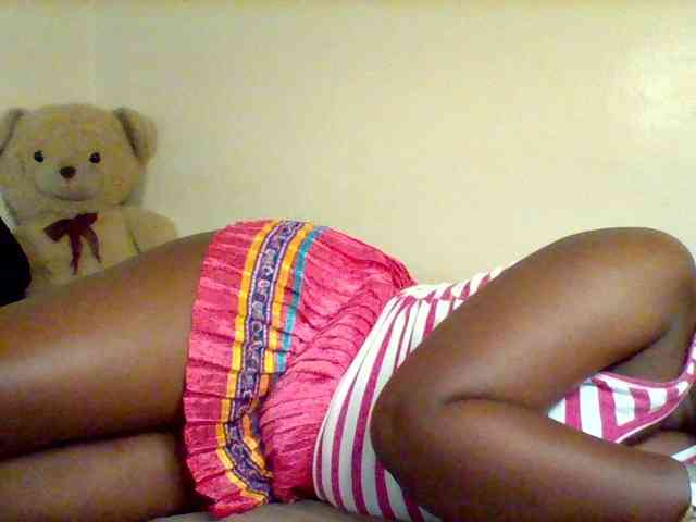 Sexxy-slim-honey webcam