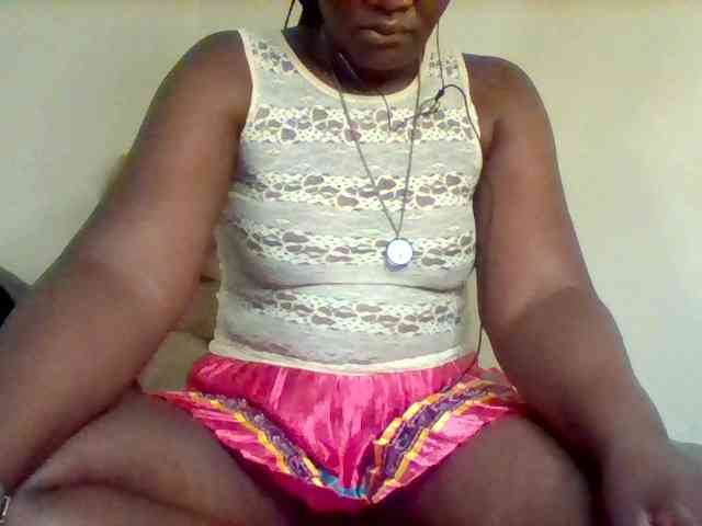 Sexxy-slim-honey webcam