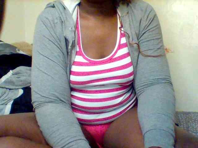 Sexxy-slim-honey webcam