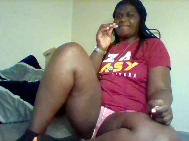 Sexxy-slim-honey webcam