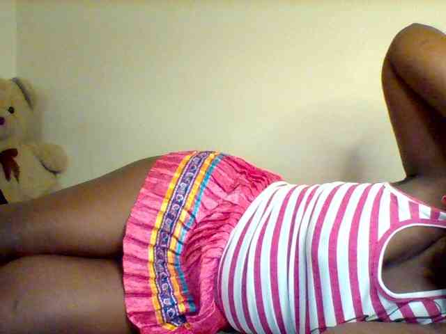 Sexxy-slim-honey webcam