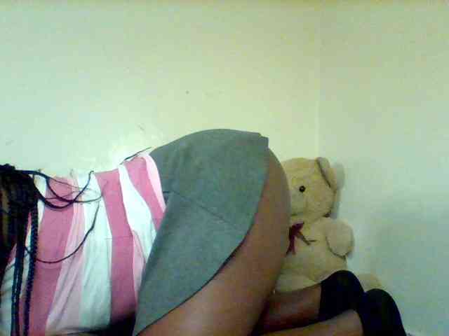 Sexxy-slim-honey webcam