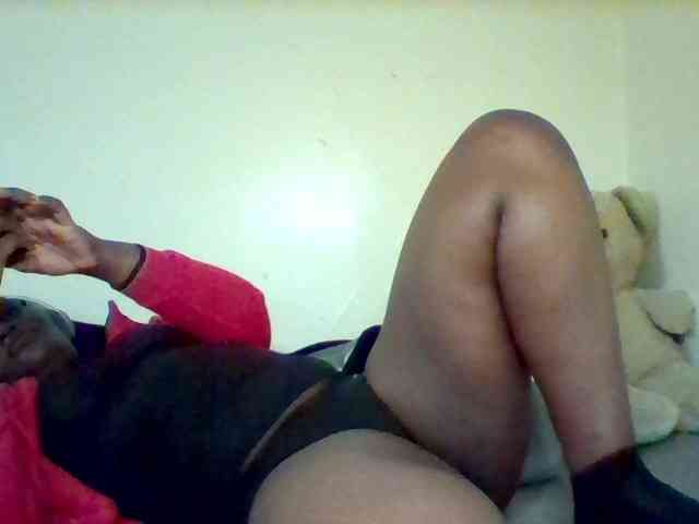 Sexxy-slim-honey webcam