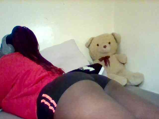 Sexxy-slim-honey Live Webcam on BongaCams