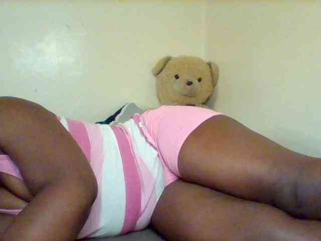 Sexxy-slim-honey webcam