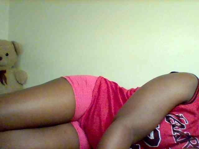 Sexxy-slim-honey webcam