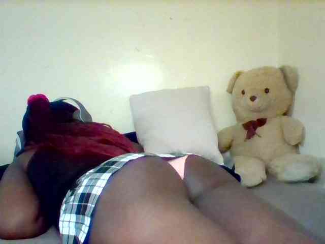 Sexxy-slim-honey webcam