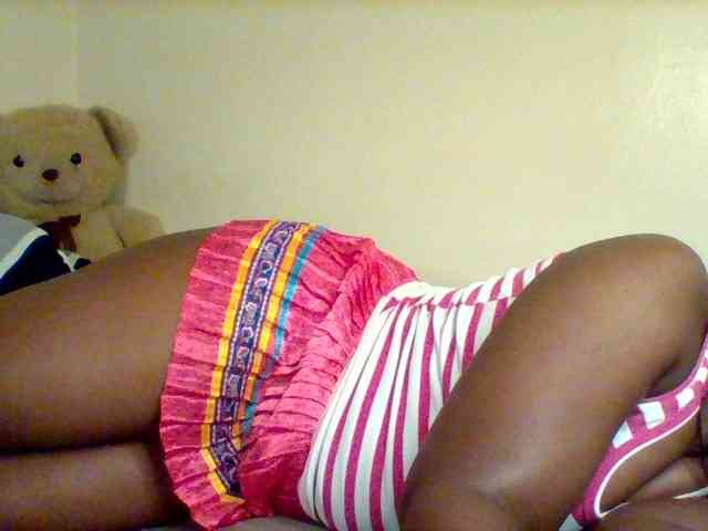 Sexxy-slim-honey webcam