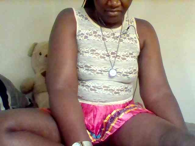 Sexxy-slim-honey webcam