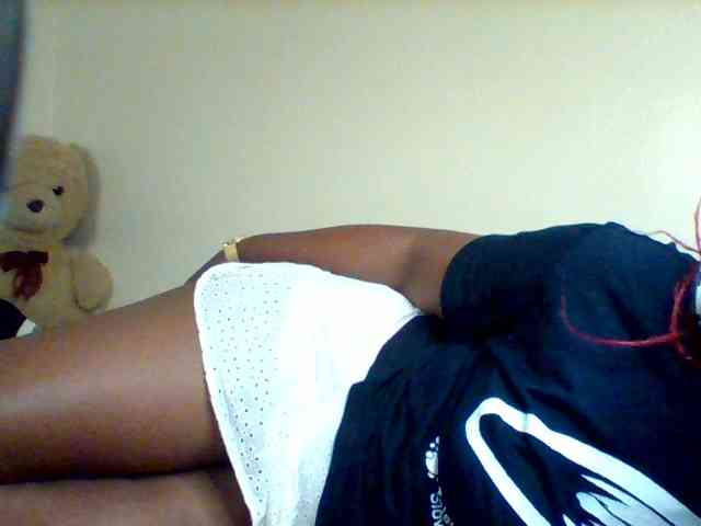 Sexxy-slim-honey webcam