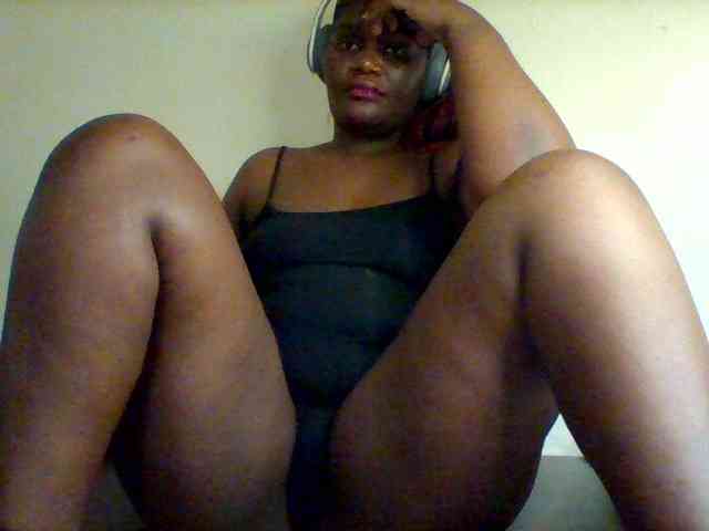 Sexxy-slim-honey webcam