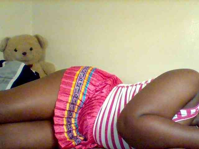 Sexxy-slim-honey webcam