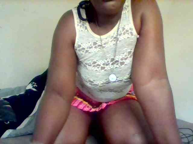 Sexxy-slim-honey webcam