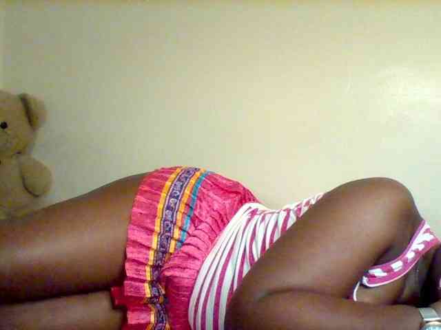 Sexxy-slim-honey webcam