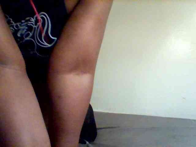 Sexxy-slim-honey webcam