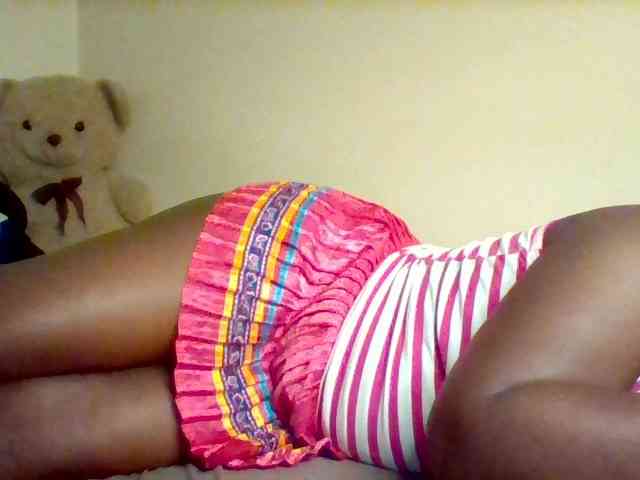 Sexxy-slim-honey webcam