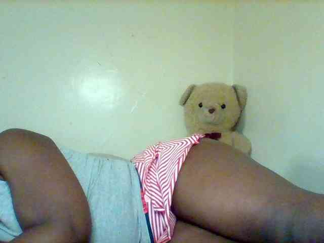 Sexxy-slim-honey webcam